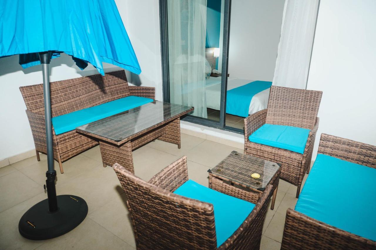 Robert'S Hotel อาบีจาน ภายนอก รูปภาพ