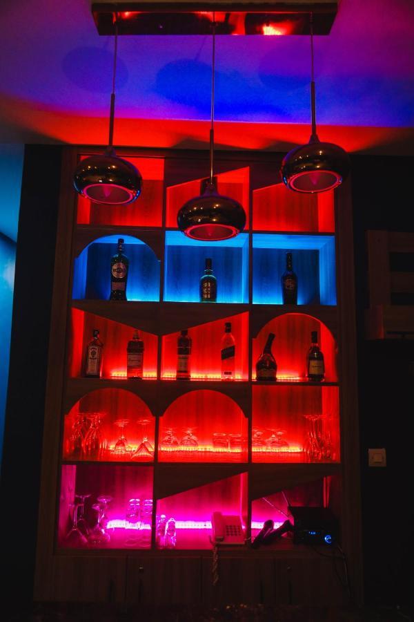 Robert'S Hotel อาบีจาน ภายนอก รูปภาพ
