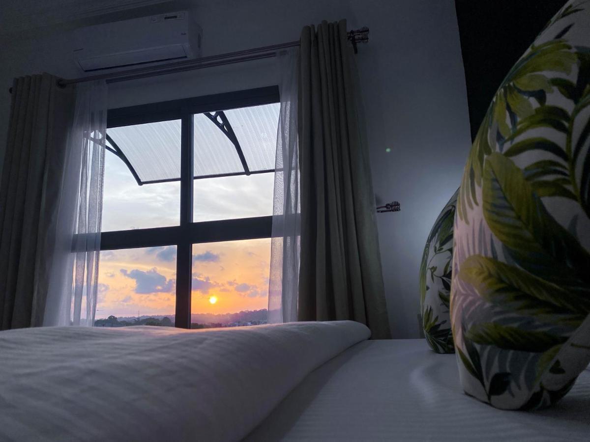 Robert'S Hotel อาบีจาน ภายนอก รูปภาพ
